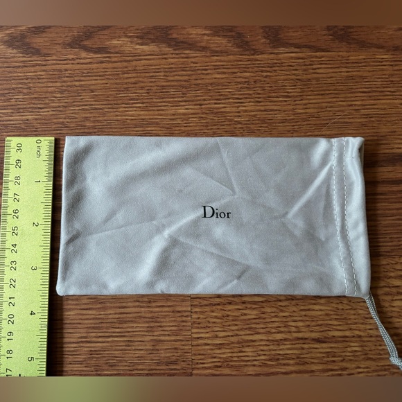 Dior Sunglasses Pouch - Picture 4 of 4